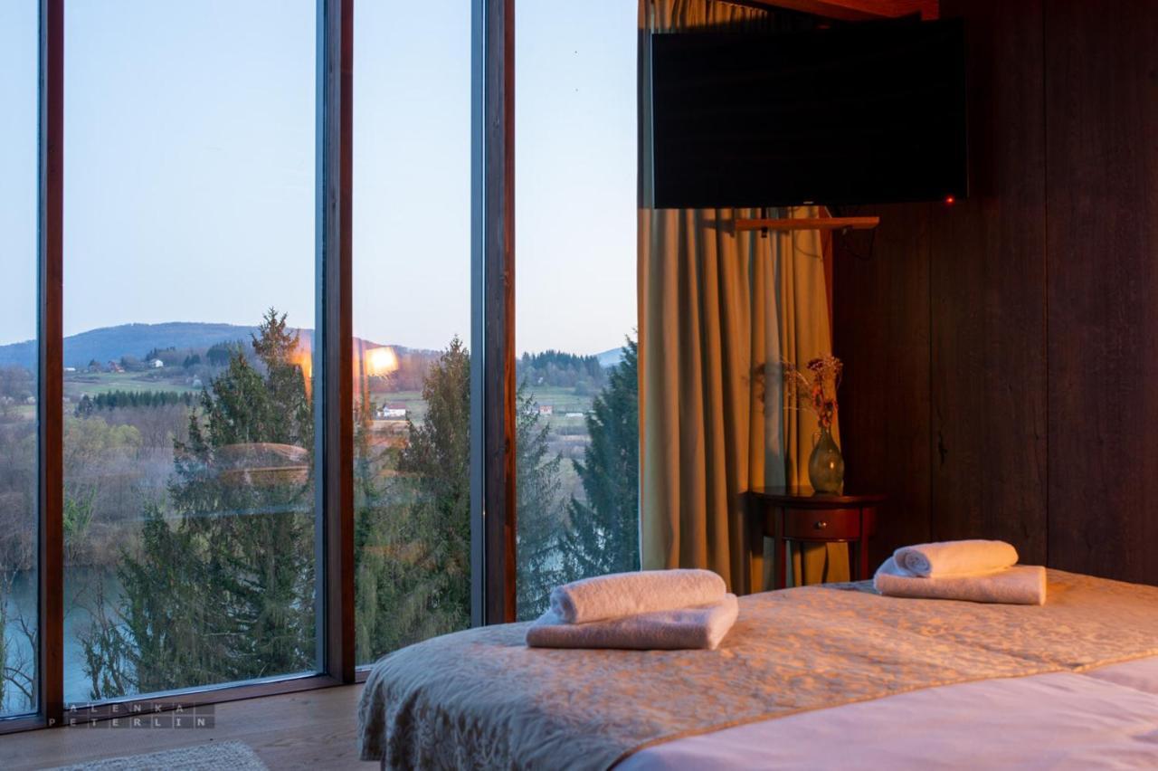 Hotel Vinica Castle Extérieur photo